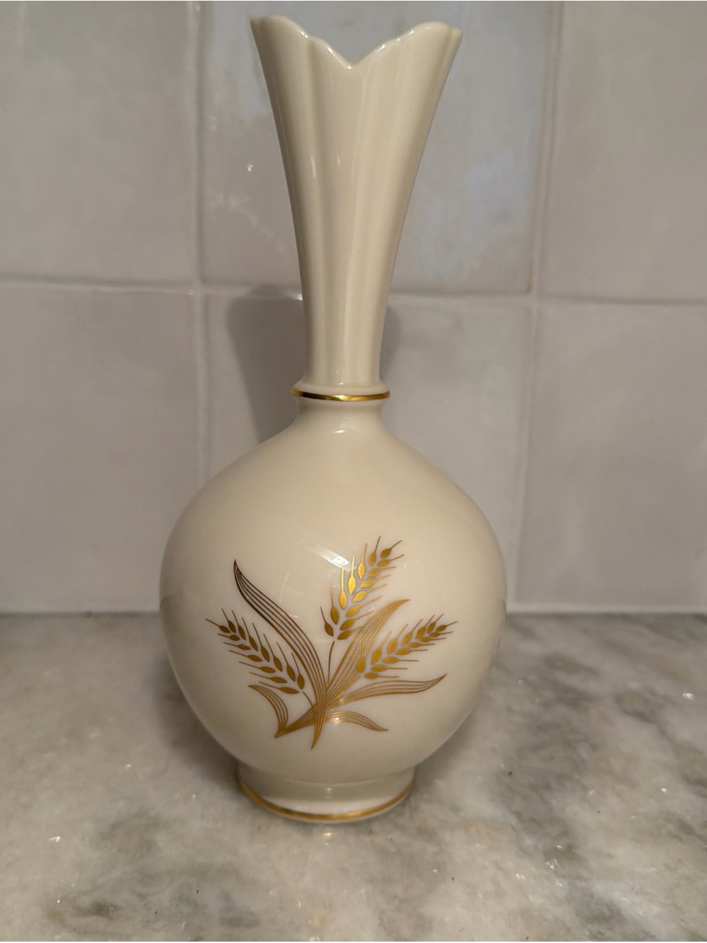 Lenox Cream Bud Vase with Gold Wheat Accent 9”
